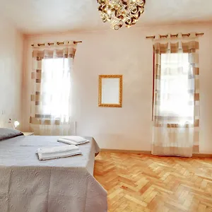 https://ca-delle-acque.hotelslidodijesolo.com